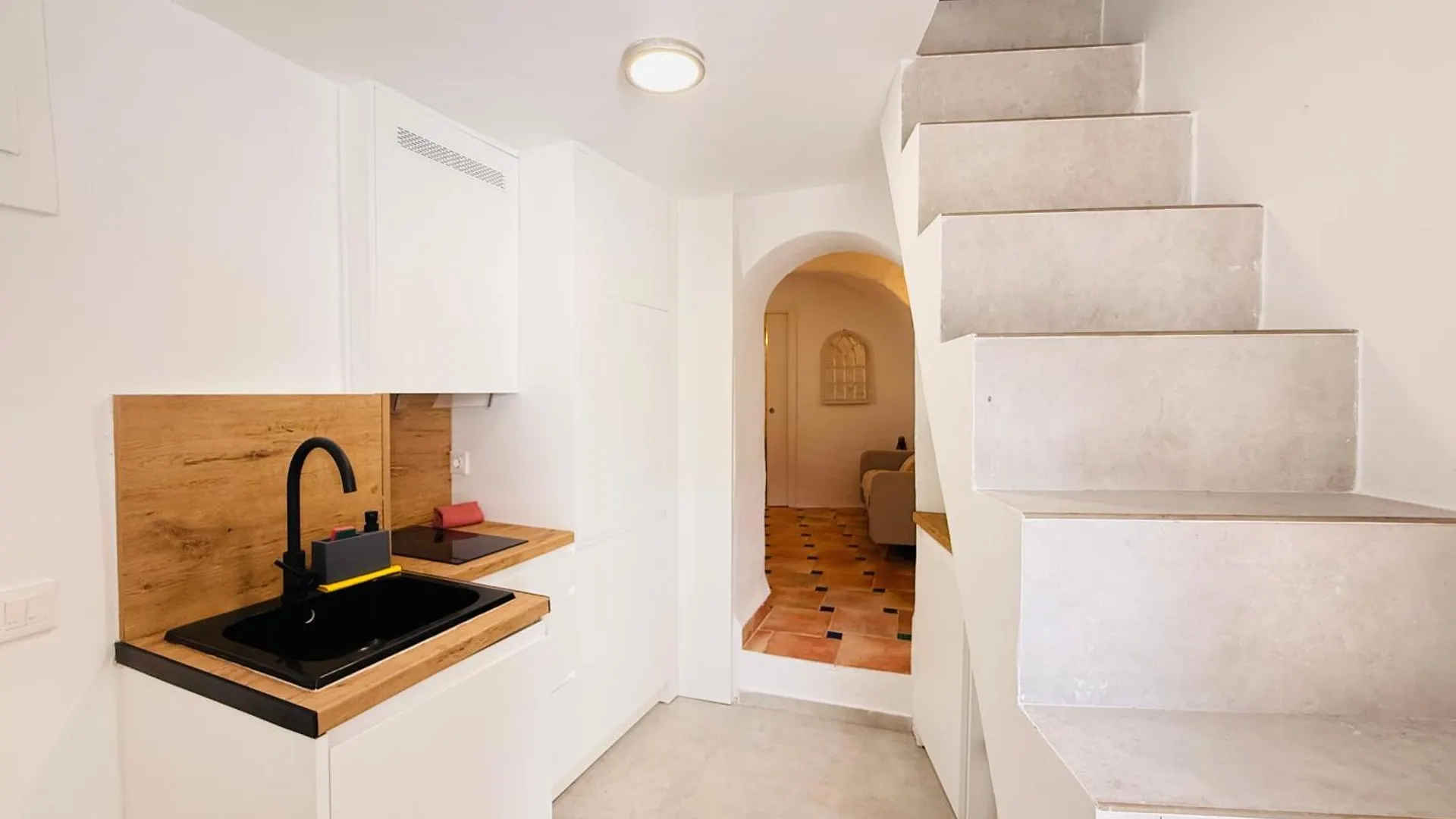 Cueva La Bonica - Hostatel Apartment Granada 0*,  Spain