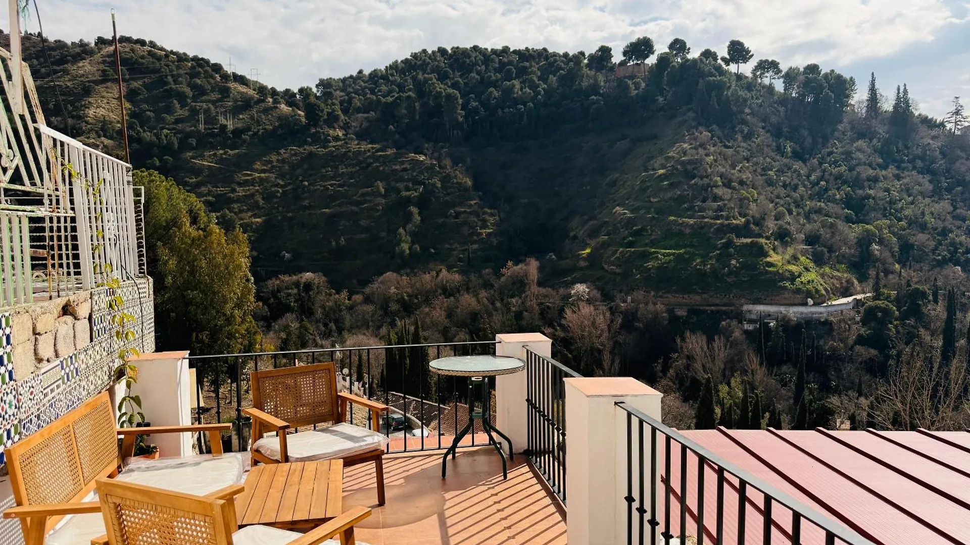 Cueva La Bonica - Hostatel Apartment Granada Spain