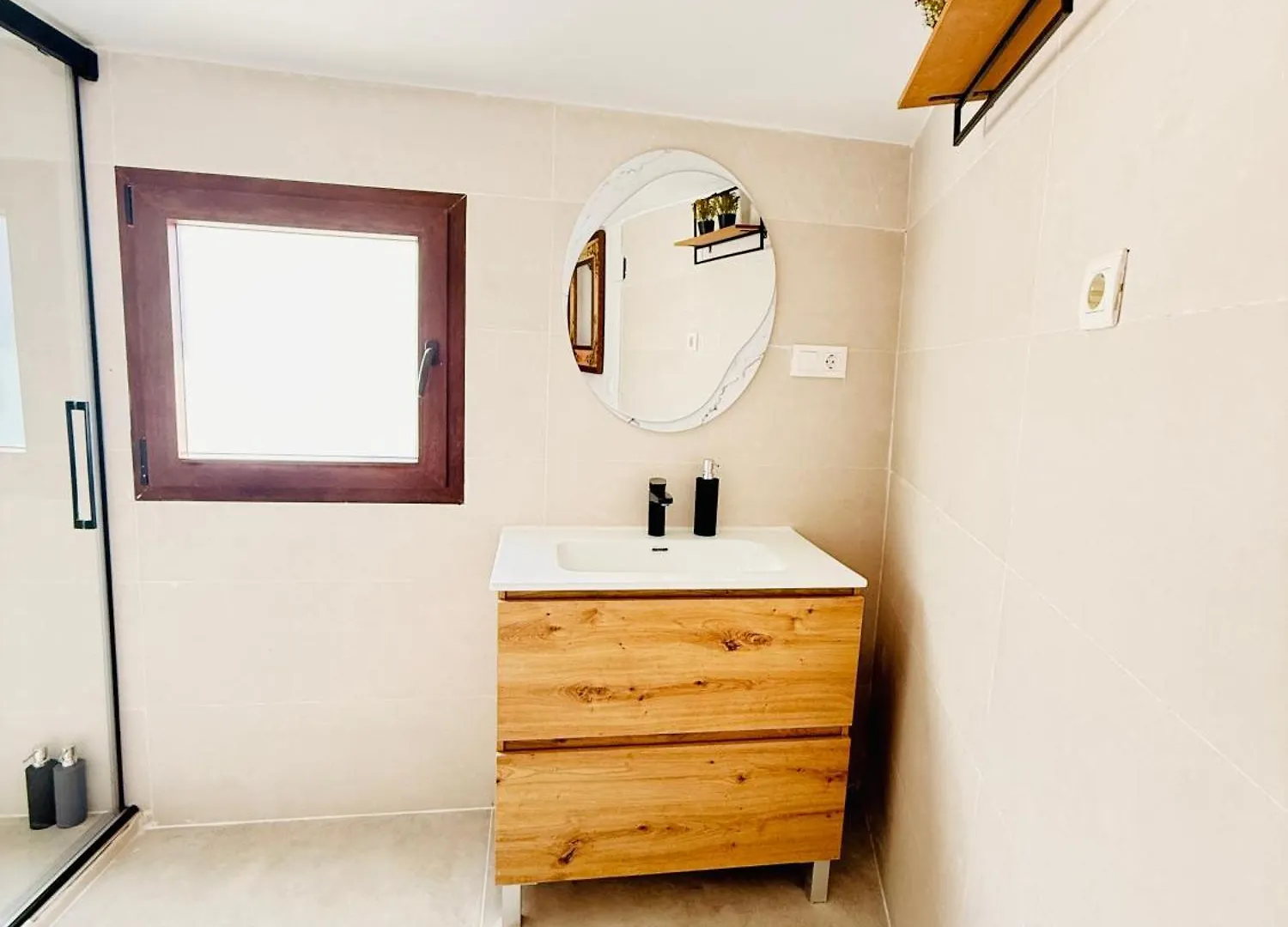 Cueva La Bonica - Hostatel Apartment Granada