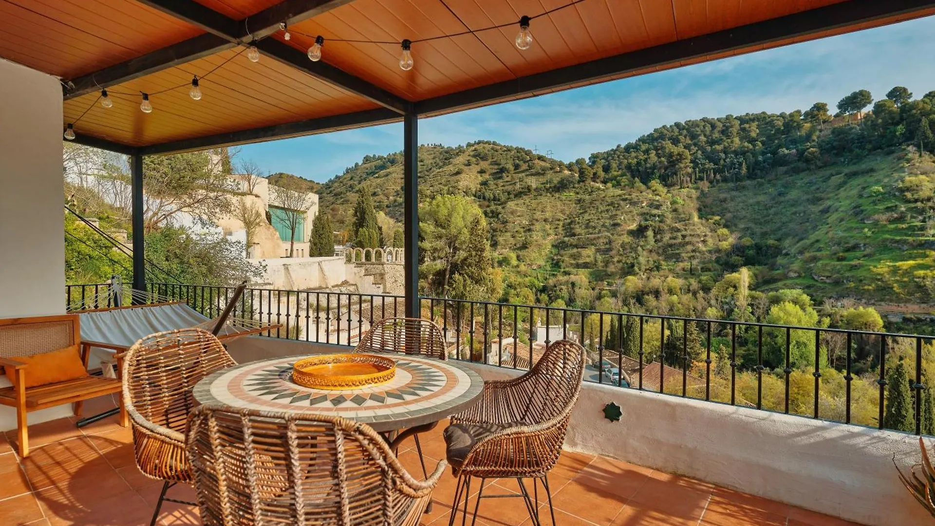 Cueva La Bonica - Hostatel Apartment Granada Spain