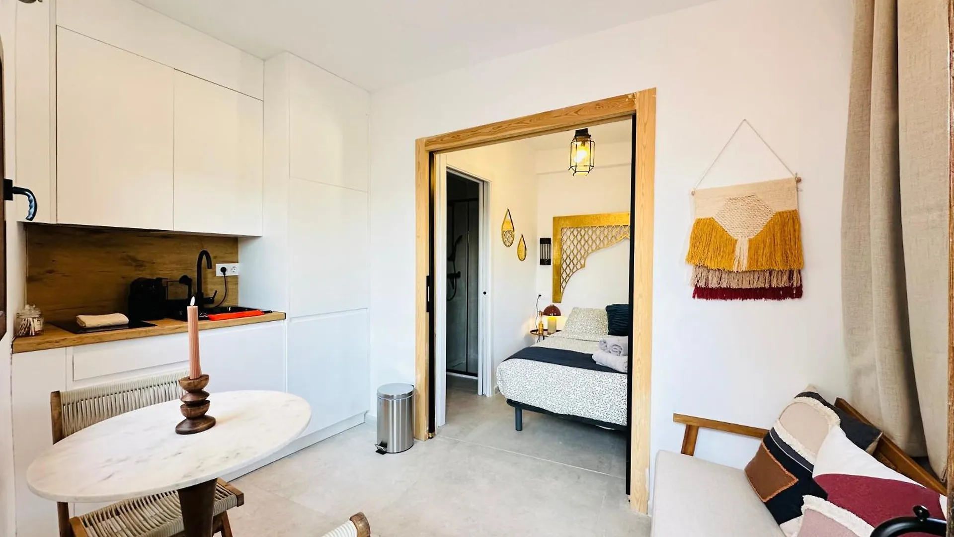 Cueva La Bonica - Hostatel Apartment Granada